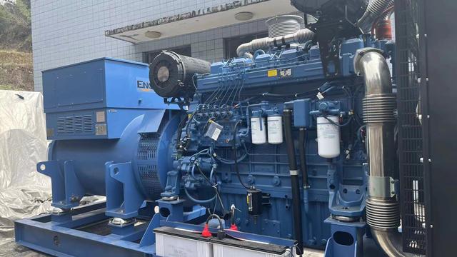 云南發(fā)電機(jī)組生產(chǎn)廠家——柴油發(fā)電機(jī)組油耗受哪些因素影響？